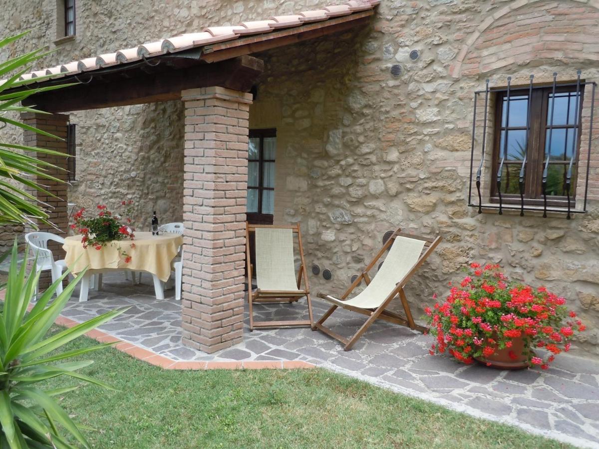 Agriturismo Casale Giulia Volterra Eksteriør bilde